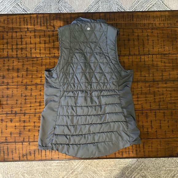 Tangerine Vest - Picture 7 of 7